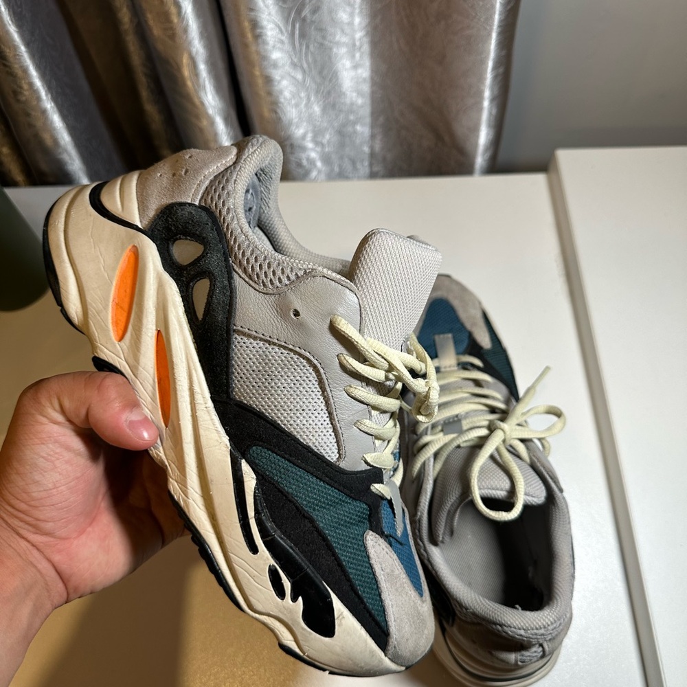 Yeezy Boost 700 Wave Runner